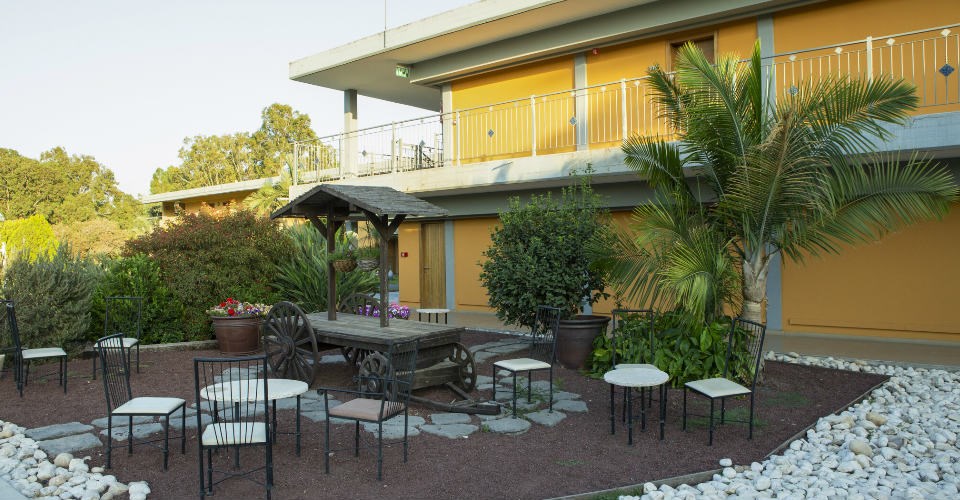 Enjoy 15% discount on the 3rd night for reservations booked on the weekend during Dec.